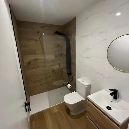 Piso 4 Playa * Сада